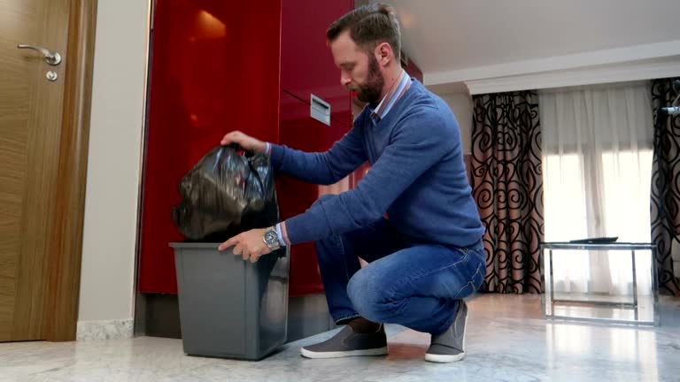 Best Property Management Cleanouts  in Kenner, LA